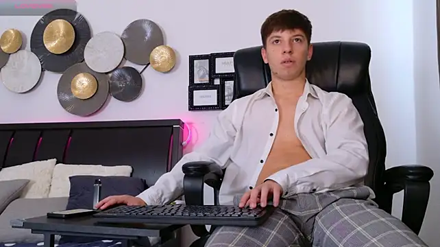 แชท XXX สดของ ThomasEdisonn