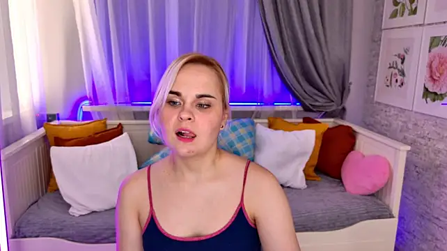 Chat +18 de DaisySnow ao vivo