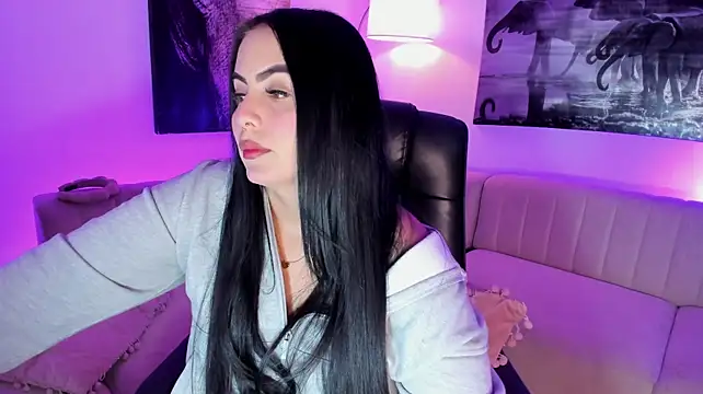 camilaa7's Live XXX Chat