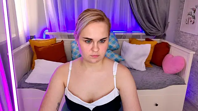 DaisySnow – Live XXX-chat