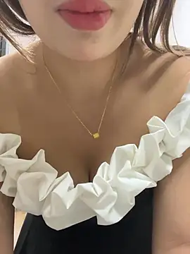 milkwine 现场XXX聊天