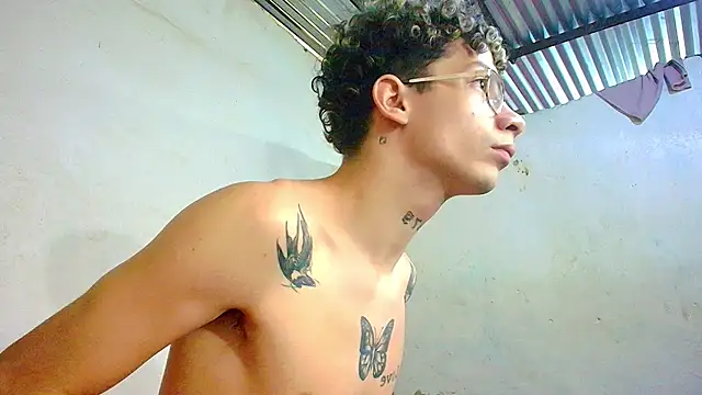 mateodeamjo_07 XXX чат на живо