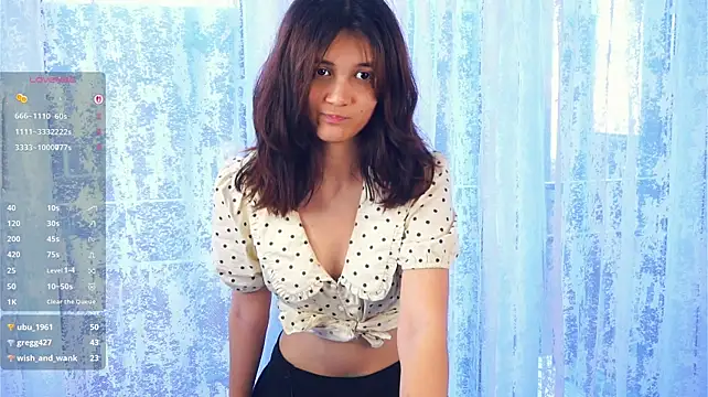 Chat XXX en directo de KiaConfrey