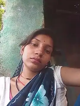 Chat +18 de Loyal_girl25 ao vivo