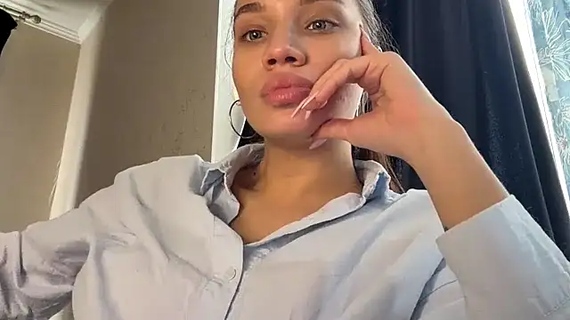 AllineSkrobacki Live XXX-Chat