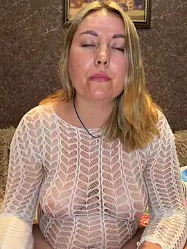 دردشة Katti_Kissa الجنسية المباشرة