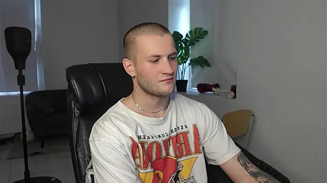 Igor_Wilde 라이브 XXX 채팅