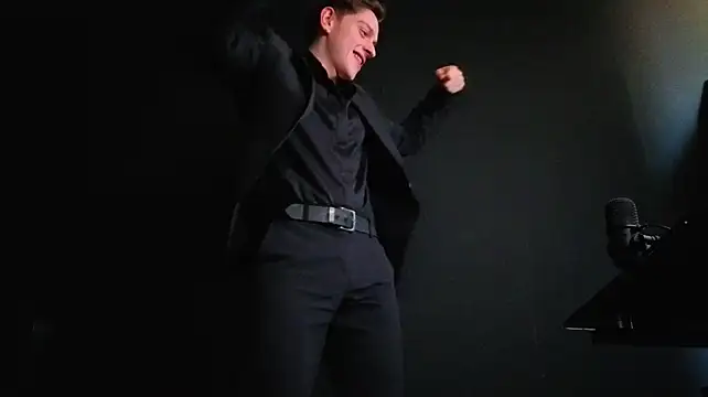 FelixStarkk – Kamerová šou