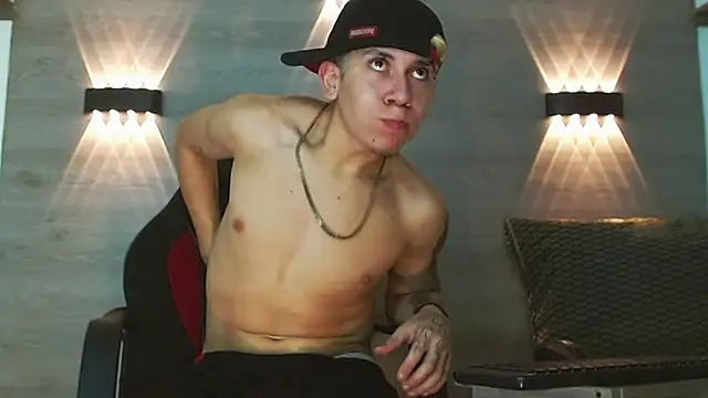 Gaeliitto Live XXX Chat