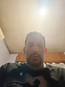 Czat XXX na żywo – hernan198o
