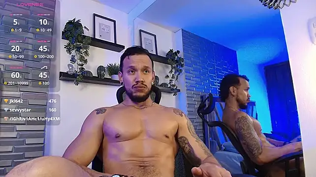 Chatroom XXX en direct de ARON_TAYLER01