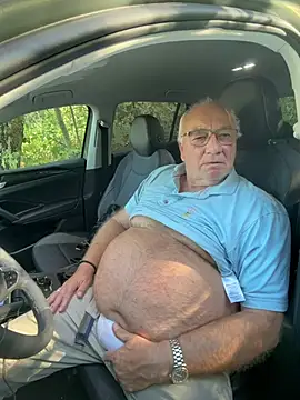Živý XXX chat biggandybig