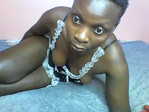 curvylilah's Live XXX Chat