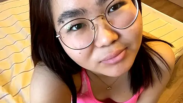 HikkoSinu's Live XXX Chat