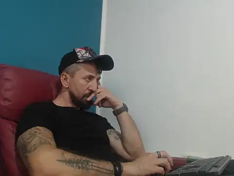 MasterTFK Chat XXX live