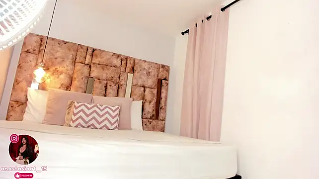 Miia_Thompsonn 라이브 XXX 채팅