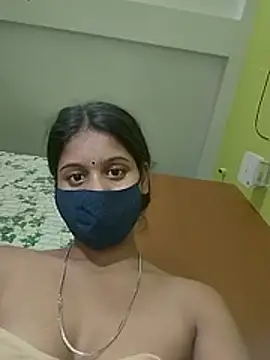 Pinkyjii Show Webcam