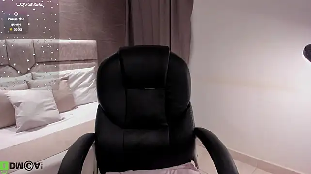 miaparker25: απευθείας συνομιλία ΧΧΧ