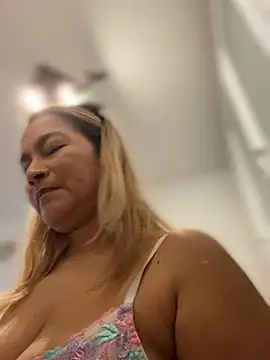 Chat XXX en directo de Jlo_69