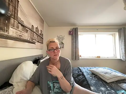 Chat XXX Live Curvy-Jinx