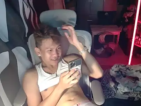 RalfAsian25 Obrolan Langsung XXX