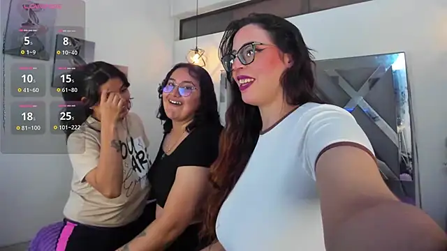 Liily_Foxxy's Live XXX Chat