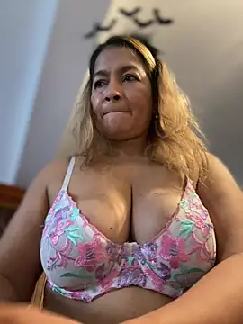 Czat XXX na żywo – Jlo_69
