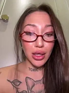 Czat XXX na żywo – SaintSquirt