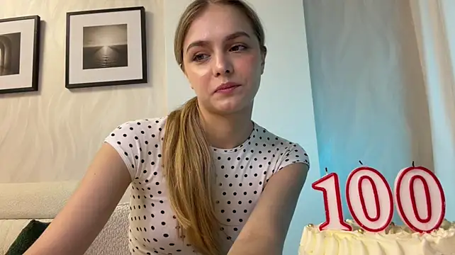 Chat XXX en directo de lillit_vivit