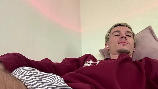 Chat XXX ao vivo de Jeremy1Scott