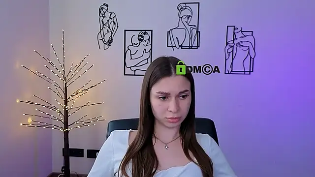 צ'אט XXX בשידור חי של flora_ri