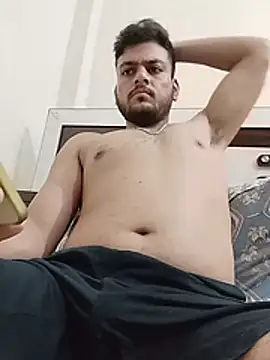 Realcumshow Chat XXX in diretta