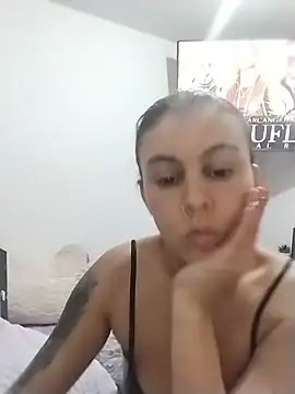 Juliet_Nasty - Show ass in the premises