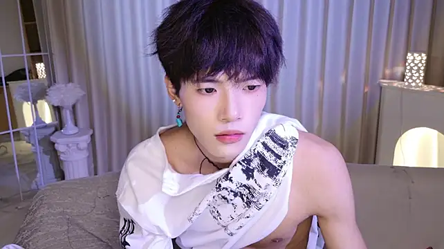 RenZeng's Live XXX Chat
