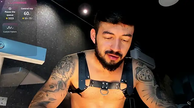 MarkWalker__ élő XXX-chatje