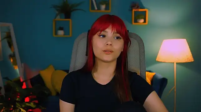 EvaThopson XXX чат на живо