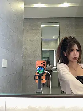 Czat XXX na żywo – Selenaaaaa-