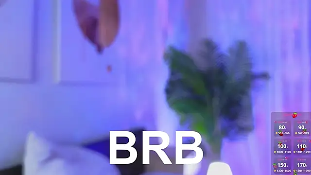 Chat +18 de KarenGibbs ao vivo