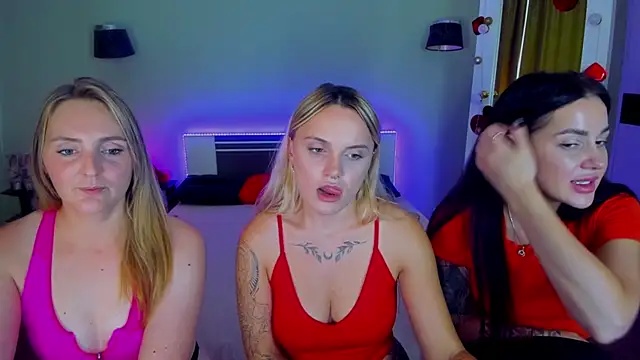 Онлайн чат XXX MagicEyess