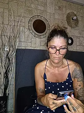 Dreamlove1 Live XXX-chat