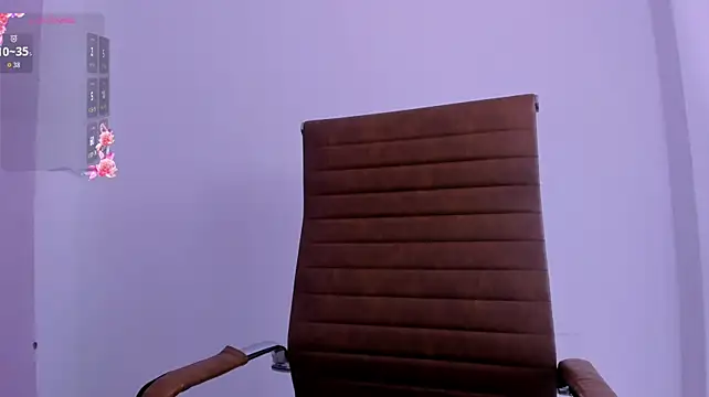 Zuri_zayn - Squeeze my tits x8