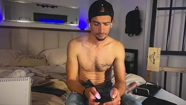 DylanBrook Live XXX-Chat