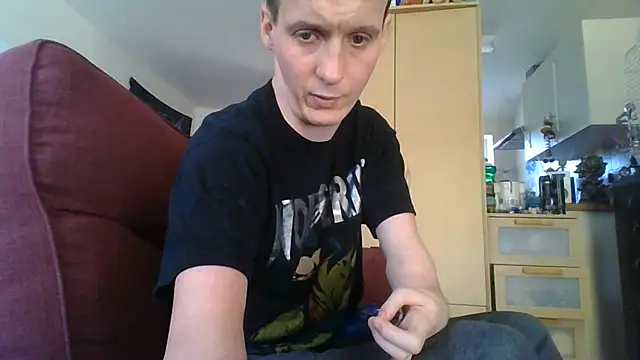 boredlul: διαδικτυακό σόου στην κάμερα