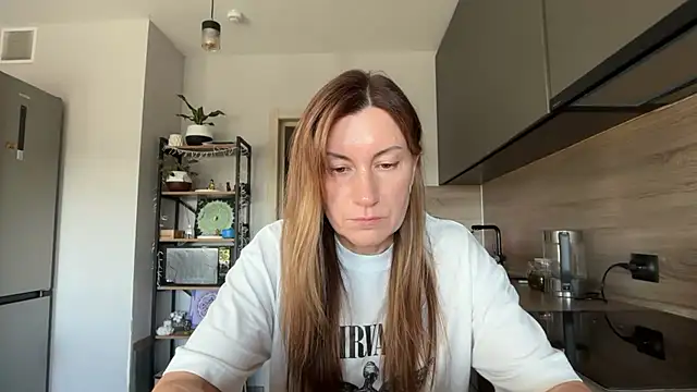 jainesummer live XXX chat