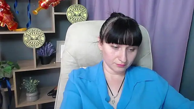 NinaFlawlees Adlı Modelin Canlı XXX Sohbeti