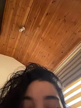 Chat +18 de apriil_rossee ao vivo