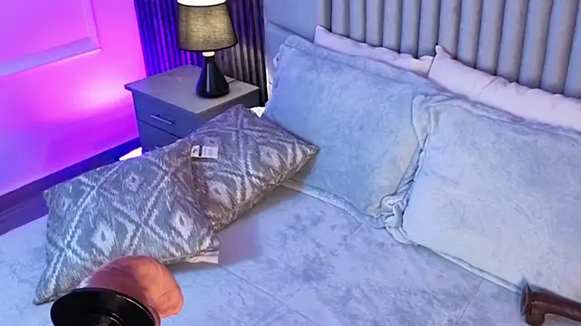 Saraahfontaine's Live XXX Chat