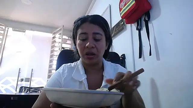 צ'אט XXX בשידור חי של ashley_latina02