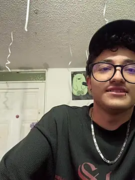 Adonibaskerville4 Chat XXX live