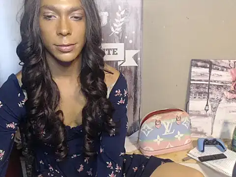 XXX chat uživo modela CopedKarate